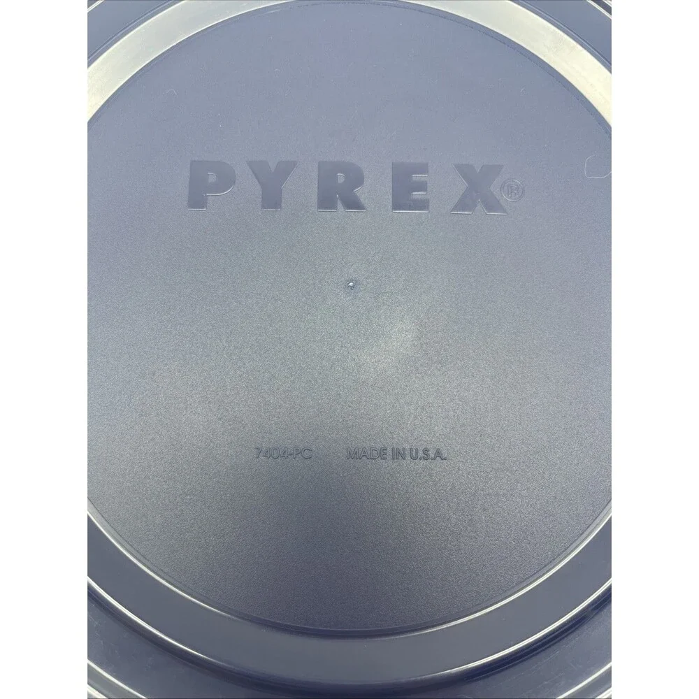 PYREX 7404-PC 4.5 Quart Dark Blue Plastic Storage Lid Cover for Glass Bowl